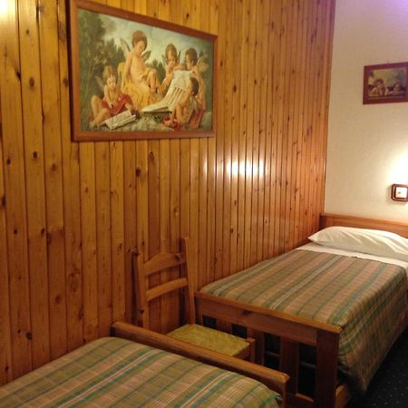 Hotel Cimone Riolunato Habitación foto